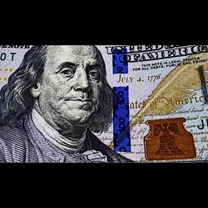 Meet your Posher, Alessandro